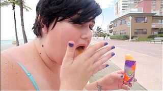 Busty BBW Serentiy Sinn Sucks Cream and Cock on Beach - porn video