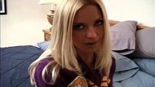 Blonde Cheerleader Allysin Chaynes - porn video