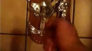 Me jerking off and cumming on my step sisters sandals - porn video