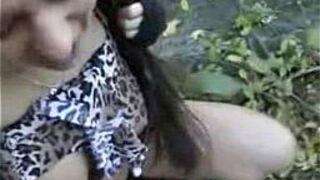 Fuck in the forest cojiendo en el bosque - porn video