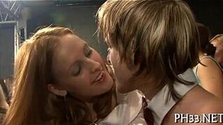 Tons of ladies are sucking dongs - porn video