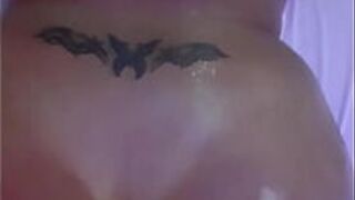 Married MILF giving her ass at the motel - porn video